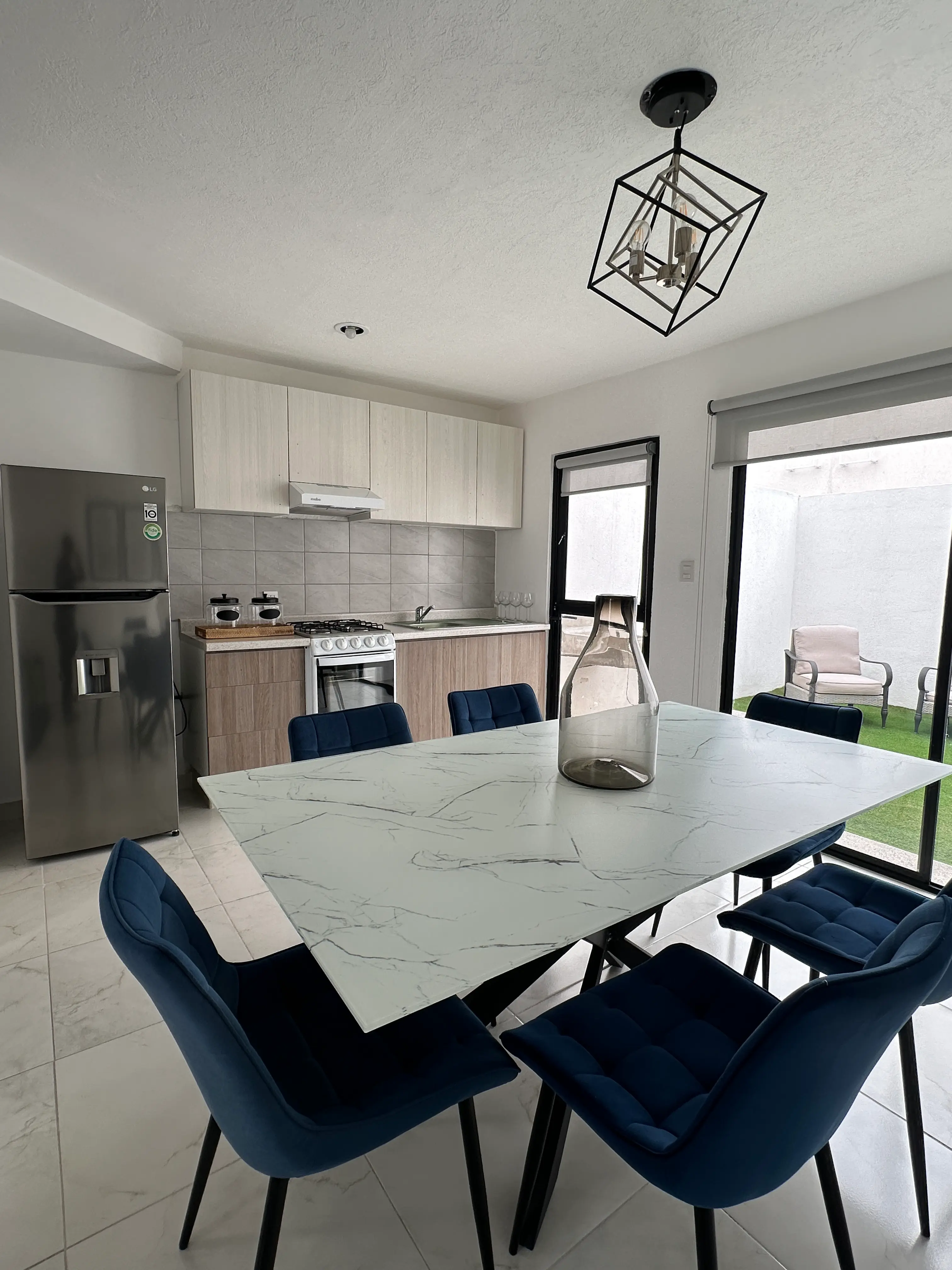 Diseño interior del Modelo Madrid, espacios amplios y luminosos